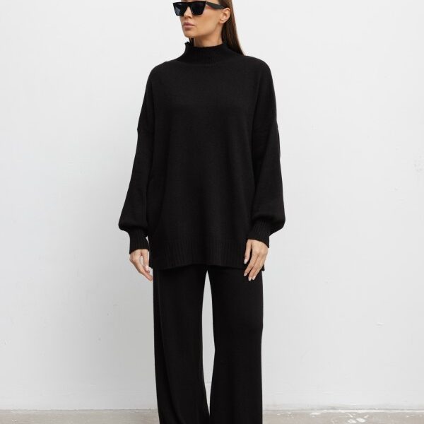 Swetry Damskie: Przewodnik po Ciepłym i Modnym Stylu